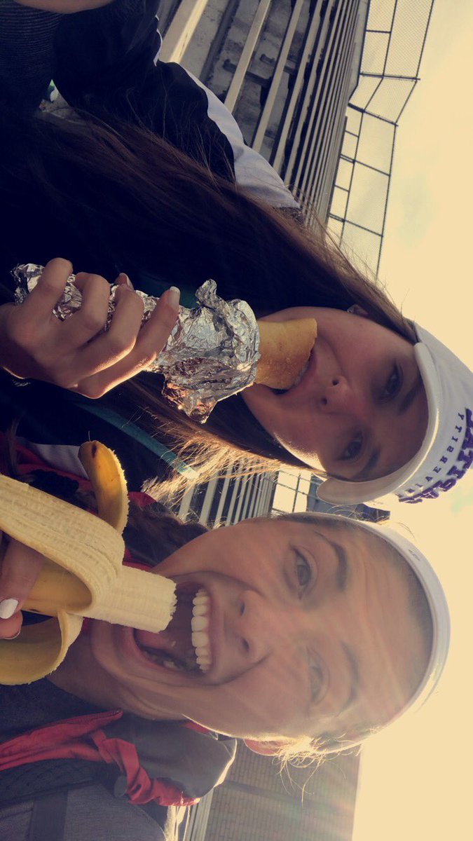 tyklika's tweet photo. @allie_rus HAPPY BDAYY ALLLIEEEEE RUSSSSS YOU DA BESTEST #wearestatebound https://t.co/CrhA3VZjmc