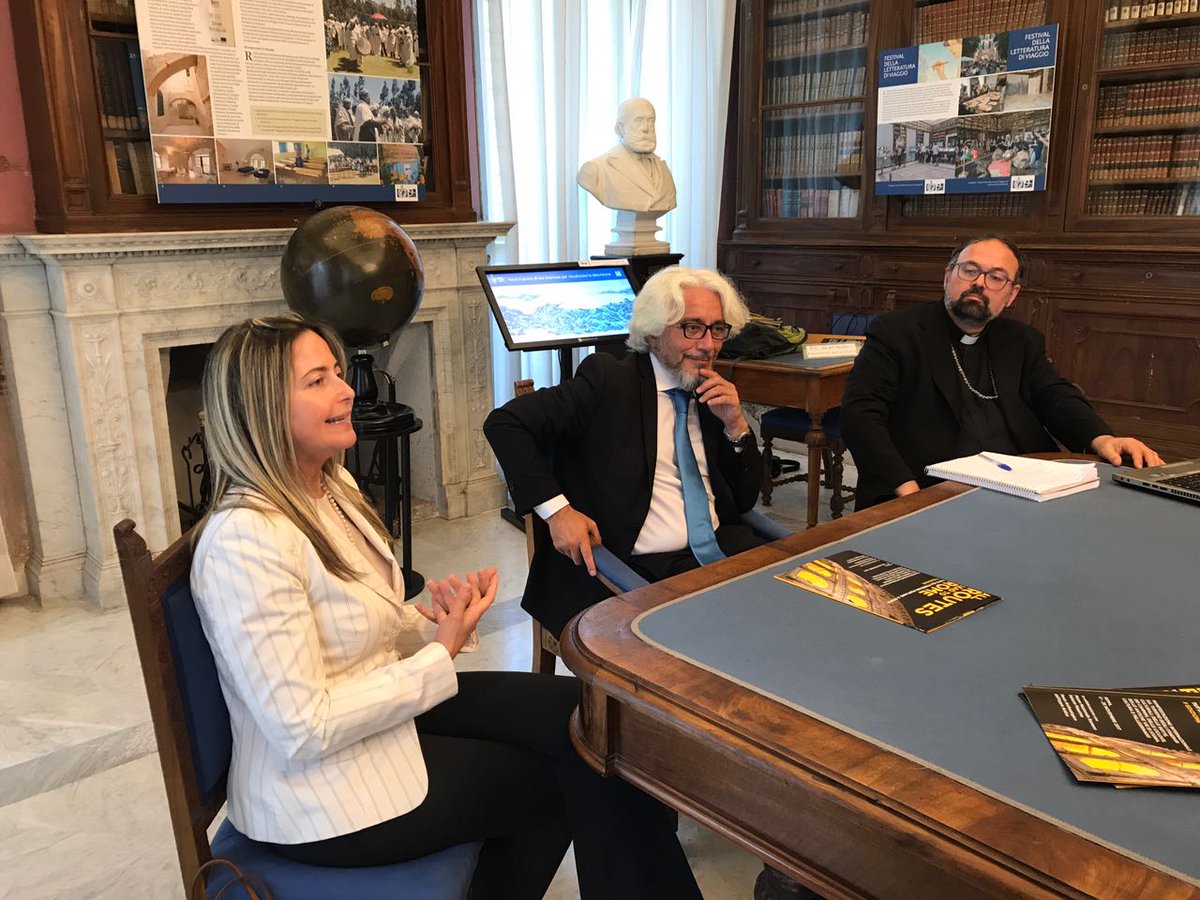 sisifosrl's tweet photo. #Turismolento e #sostenibile: presentato oggi protocollo d'intesa tra @francescosways e @camminideuropa #IWWays #camminideuropa #routes2rome https://t.co/UPAZmkGc0n