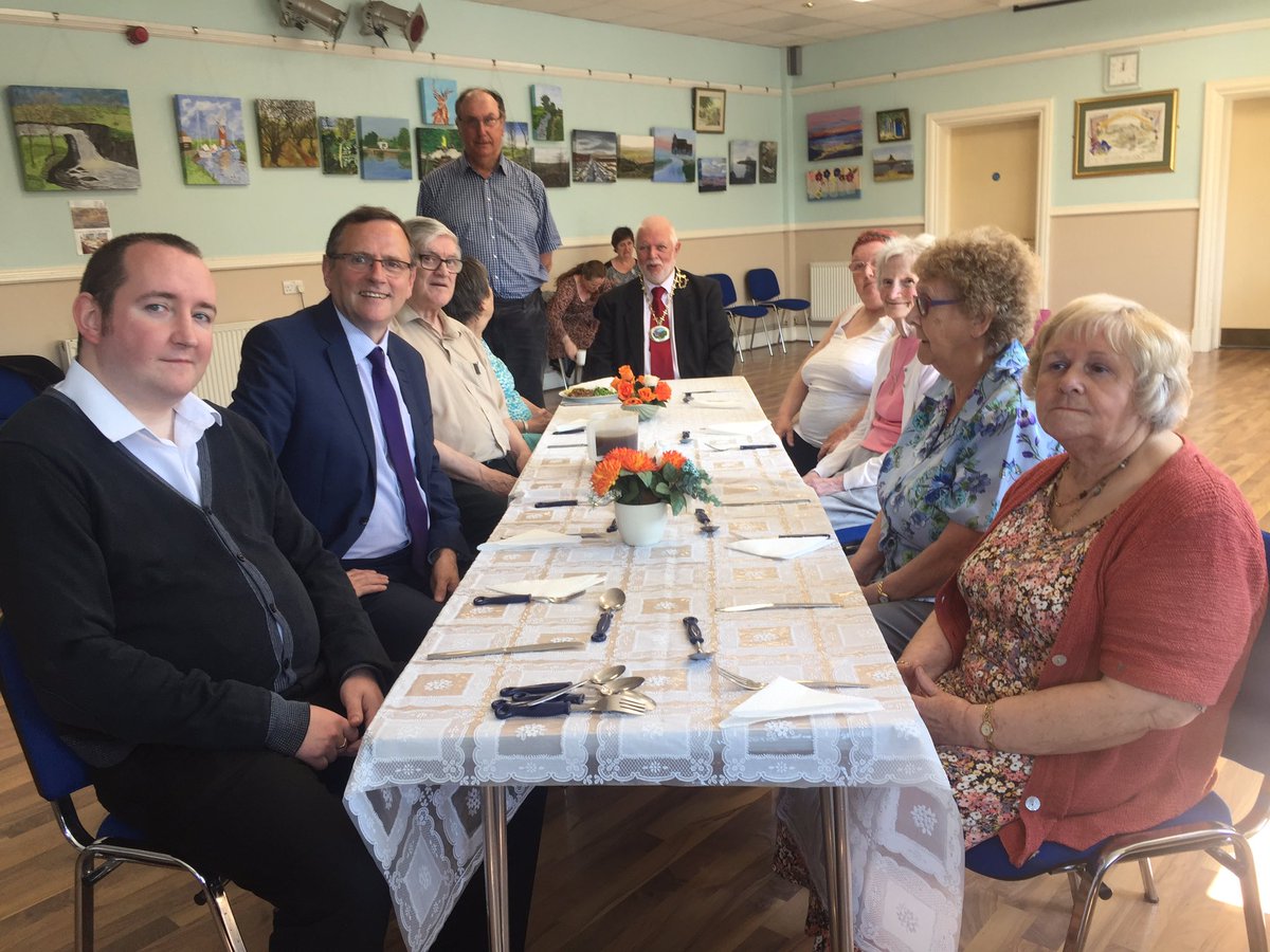PhilWilsonXMP's tweet photo. Had lunch with Positive Horizons charity in Deanbank Community Centre today. Good food, Good company. https://t.co/Xu6UTcse1Q