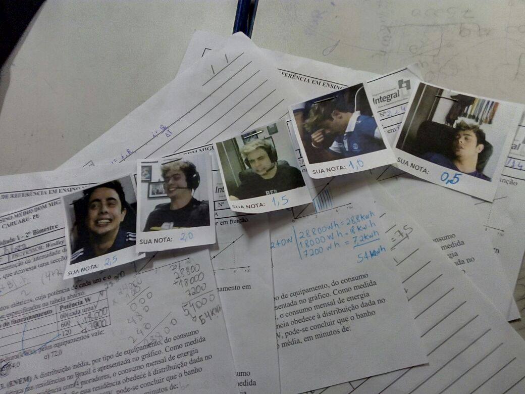 maisesportsbr's tweet image. Conseguem imaginar um professor de física que dá as notas utilizando memes do @StoneDYooDa ?