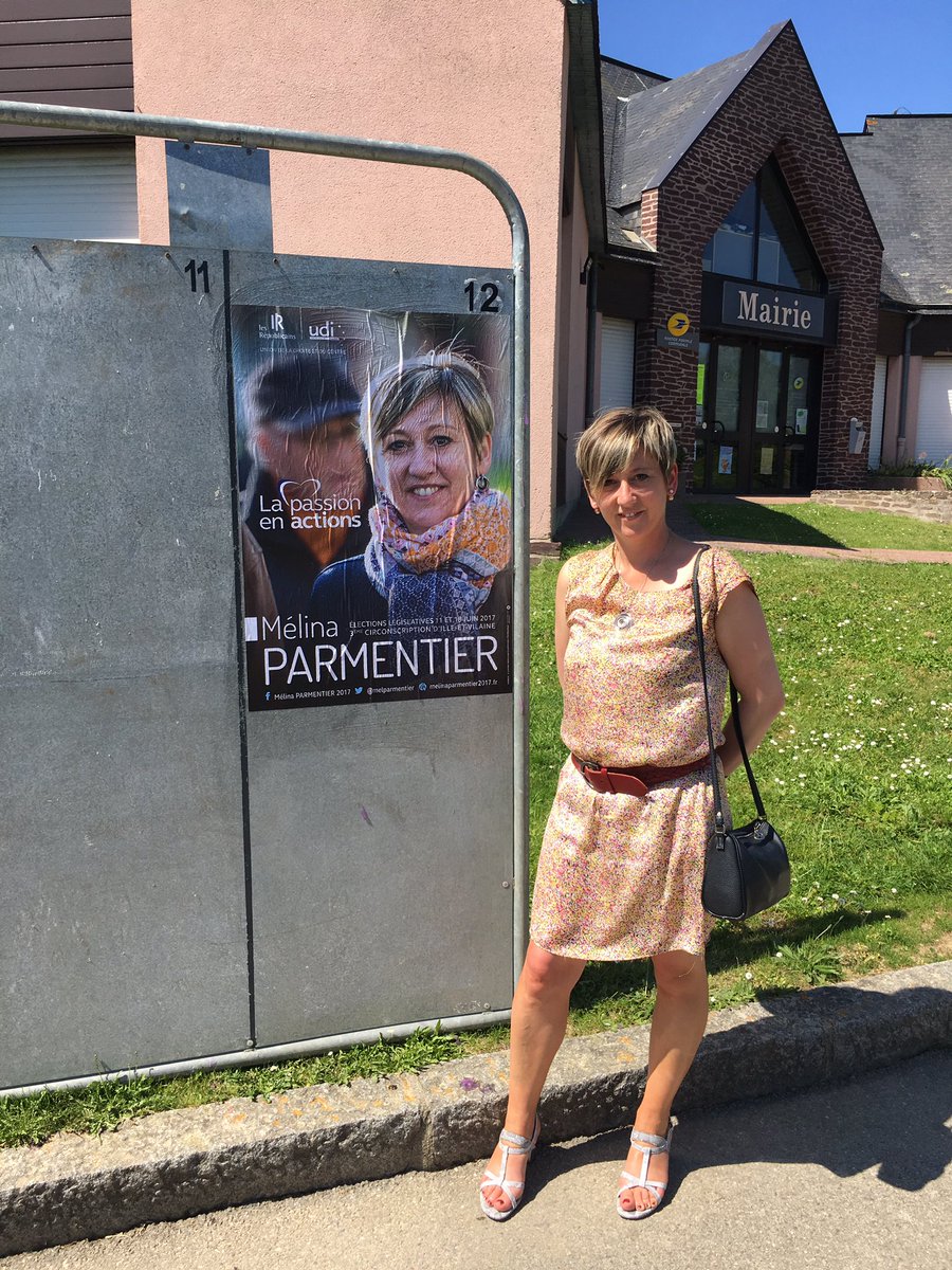 melparmentier's tweet photo. Petit arrêt collage à #Pleumeleuc en allant à la course cycliste de #Romille https://t.co/RT1HT36ovt