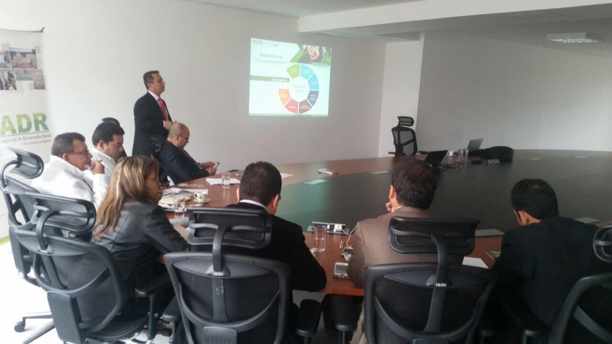 Estructuramos proyecto de Asistencia Técnica con la Agencia Nacional de Desarrollo Rural. Priorizamos 7 lineas productivas. 3.500 benef.