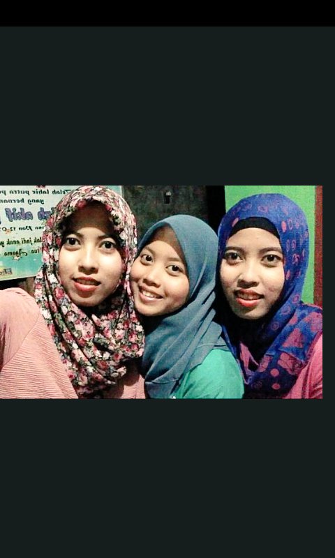 lutfianabieb's tweet photo. Senangnyaa menyambut bulan Ramadhan bareng kakak kembarku,jarang banget kumpul. Marhaban Yaa Ramadhan @Trans7OnTheSpot #OTS7SambutRamadhan https://t.co/wa1neHPXpo
