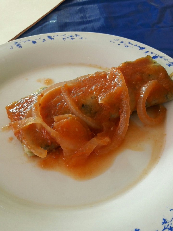 Tamalito de Chaya y Chicharron en el Mercado de Emiliano Zapata,Tabasco!!