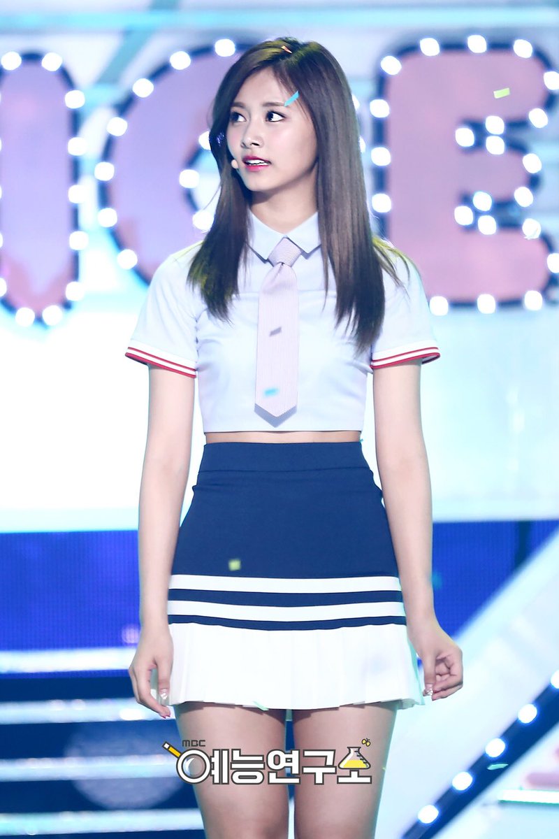ArabTwice9's tweet photo. رسمي #2 | 170525
توايس في برنامج ميوزك كور من تحديث موقع MBC
- جويو - 
 https://t.co/cMuFoLfXEm