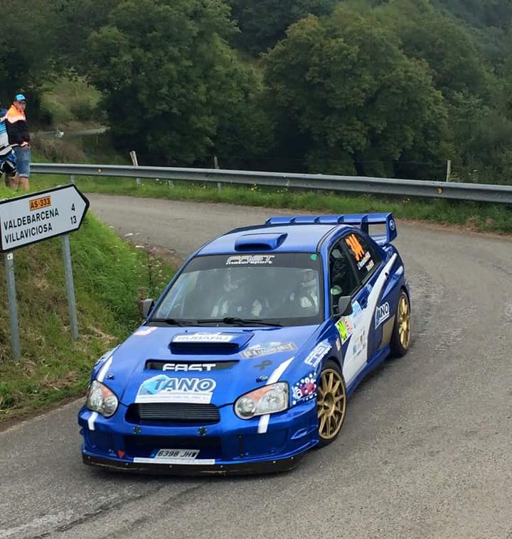 RelatodelMotor's tweet image. Jesús Fernandez "Tano" vuelve a la competición este sábado para disputar la Subida a Muncó con su Subaru Impreza WRC.