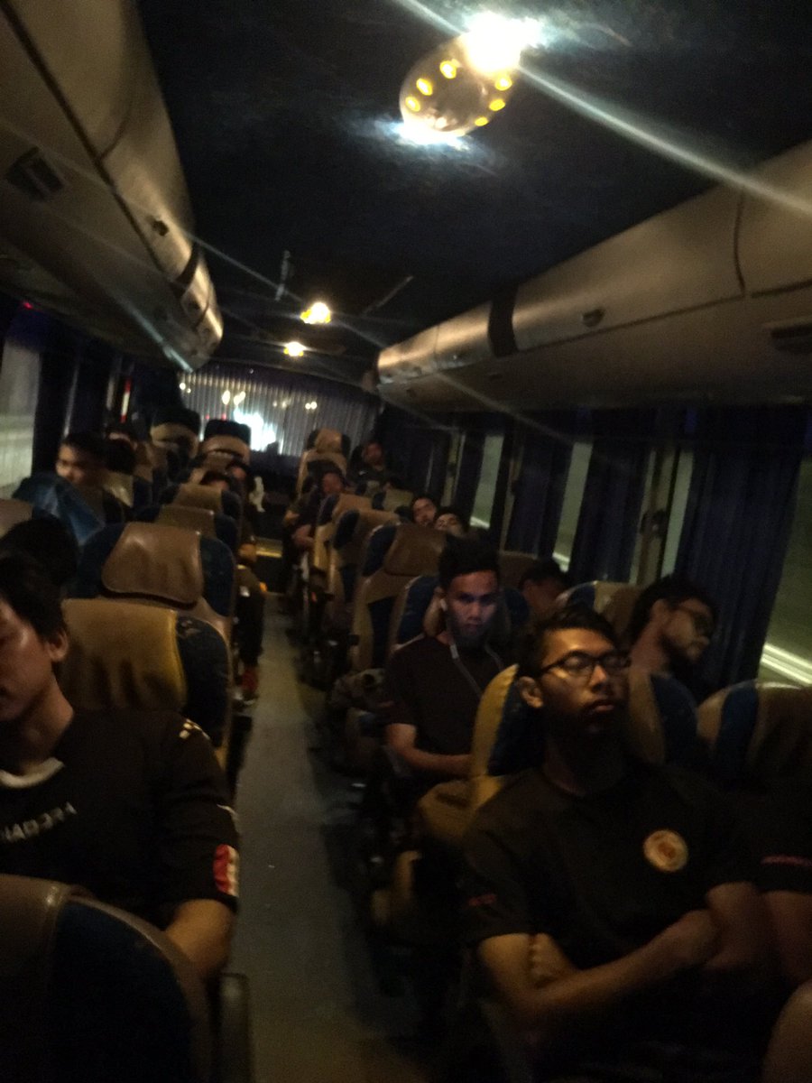 fkmboltfc's tweet photo. #boltOnTour https://t.co/yhMQuRJ9kx