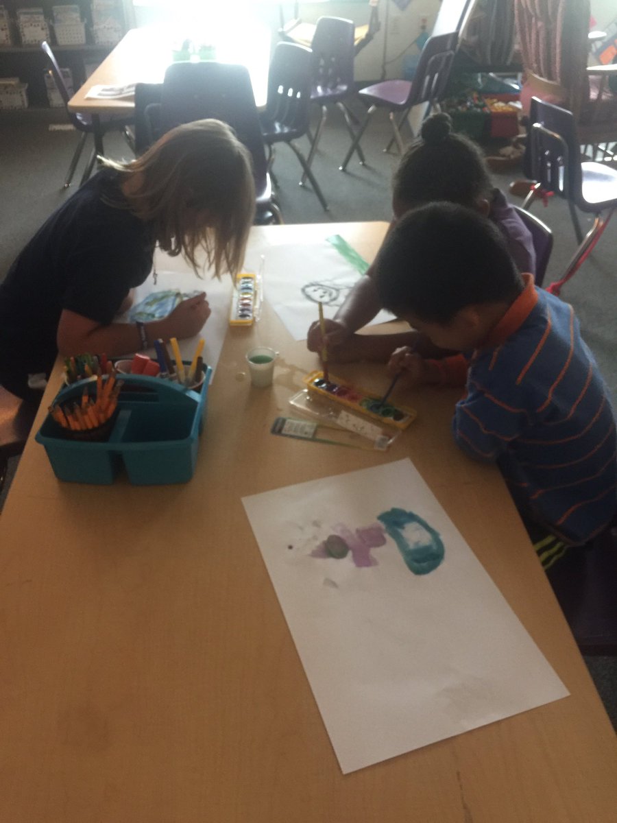 MrsPrice130's tweet photo. #POPintosummer for the last day: getting to paint with watercolors! 🎨 https://t.co/JyrT7EBrQm