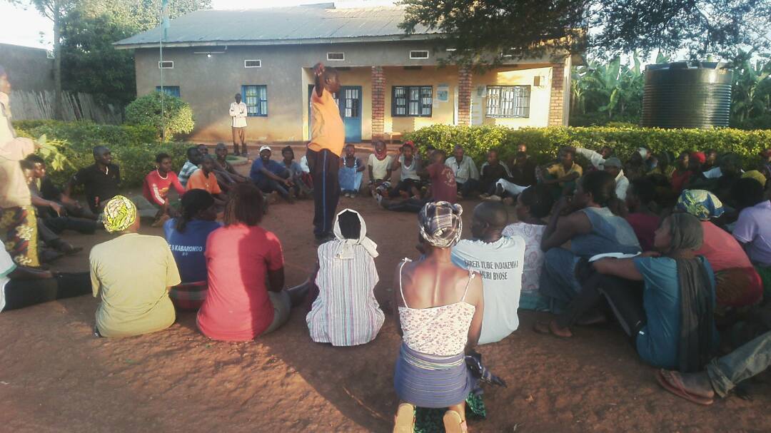 KayonzaDistrict's tweet photo. #Rukarasector, Rukara Cell,hatangijwe imikorere y'amasibo mu baturage b'umudugudu wa Karambo. @jcmurenzi @JudithKazaire @boniface_rucagu https://t.co/Krk0VrFOFu