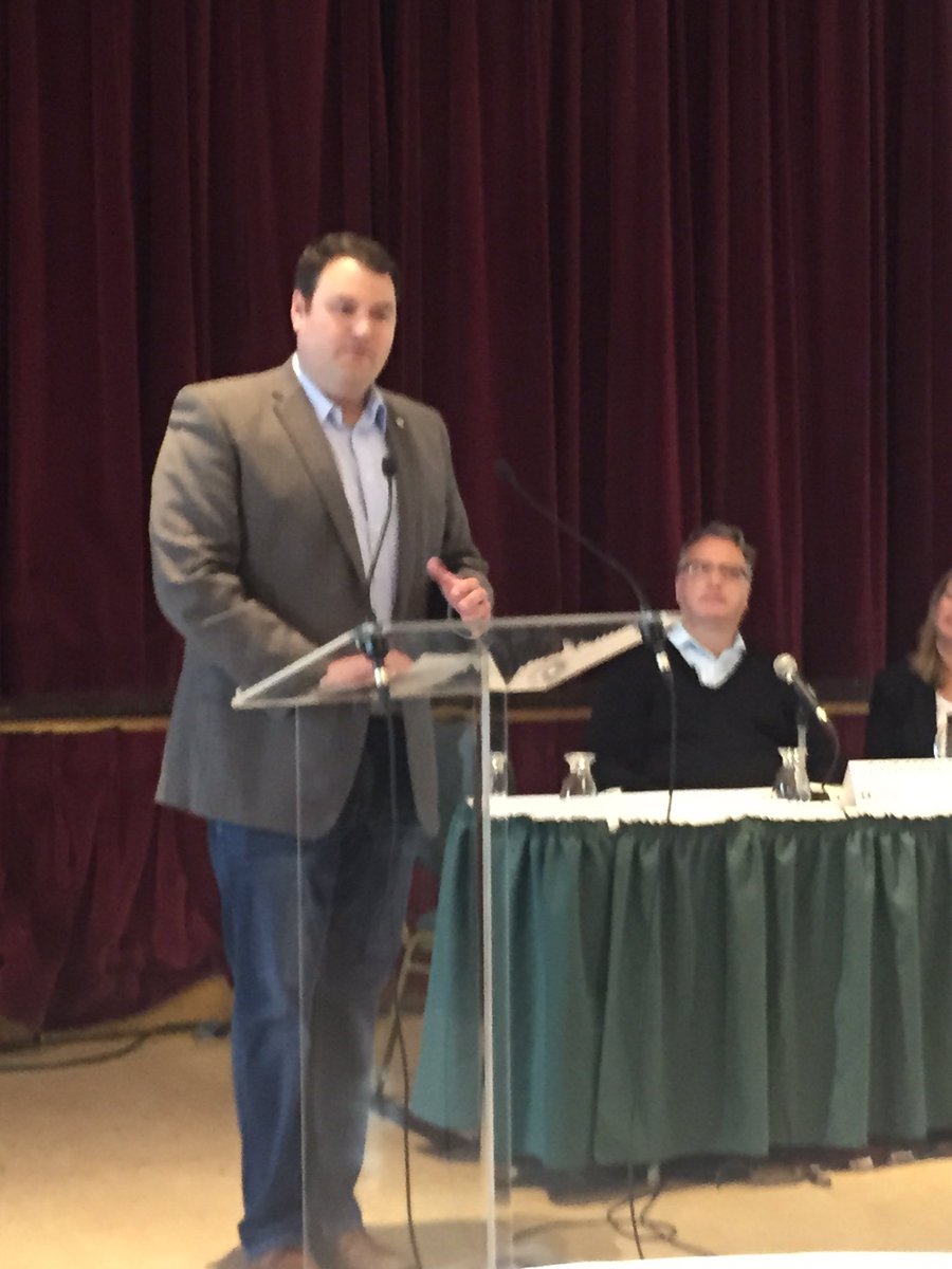 PresidentTIANS's tweet photo. Tourism Town Hall at TIANS AGM. Colin Fraser MP talks about importance of tourism to economy #investintourism https://t.co/84Nq7NNLhg