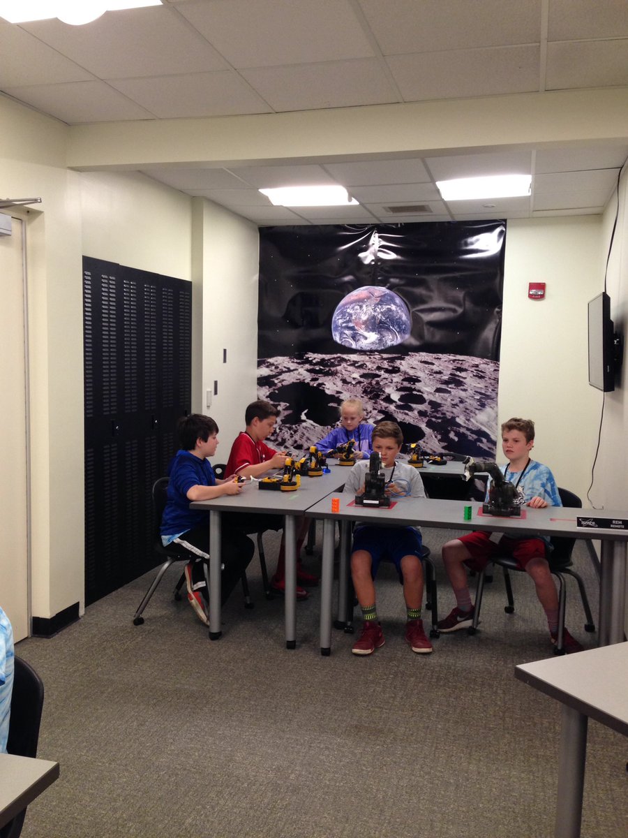 Nickole Utz tweet media