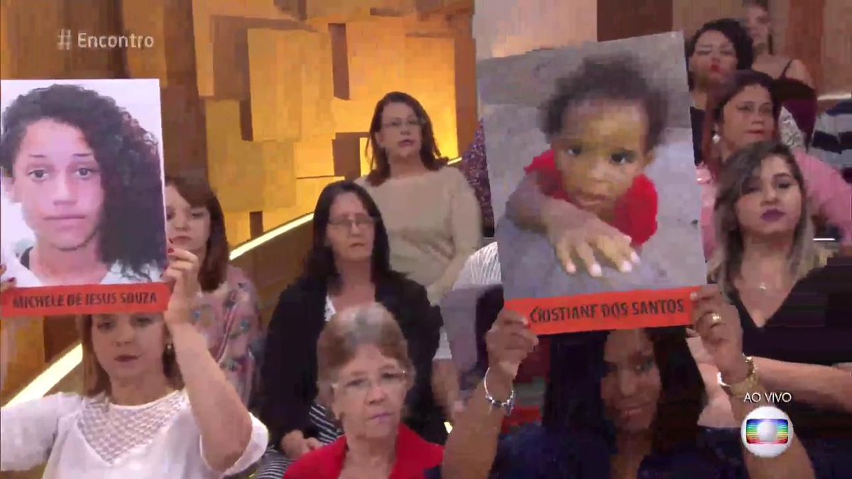tvglobo's tweet photo. #DiaDaCriançaDesaparecida 😥Não é preciso esperar 24h para registrar o desaparecimento! Ligue:(21) 2286-8337|(21) 98596-5296 @EncontroFatima https://t.co/pWDKcn6lyB