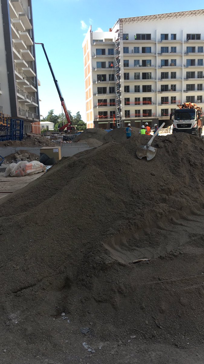 Bu kumu döken kamyonun sürücüsününde amk