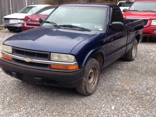 MillBranchAuto's tweet image. For Sale 2003 Chevy S-10 Call Today at 1-606-587-1555 #auto #truck #chevy #s10 # pikeville #ky #autosales #forsale #carsforsale #dealer