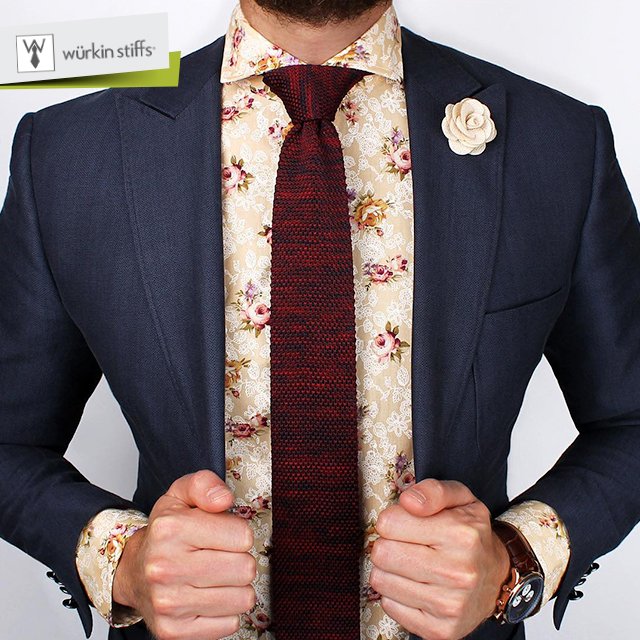 wurkinstiffsmx's tweet photo. Llevar estampados en tu outfit puede ser intimidante. Para que funcione asegúrate de que en tu combinación, los estampados en tu camisa y  … https://t.co/QEe1HxdFUl