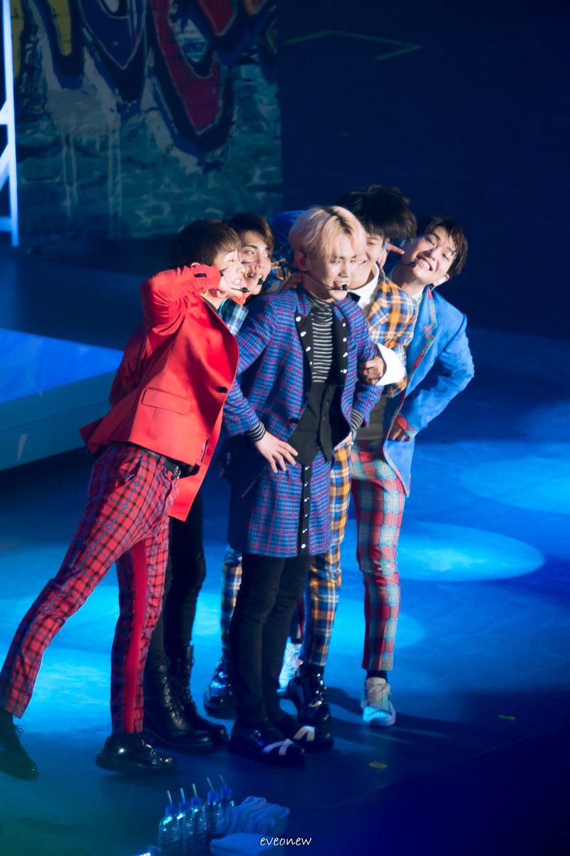 miUking13's tweet photo. 最後の最後まで可愛くて♡幸せな1日だったな♡ミノ君!今日だけじゃなくて、しゃをるはシャイニのお陰でいつも幸せなんだよ(T_T)♡いつもありがとう。
#샤이니_9년동안_빛나줘서_고마워
#샤이니는사랑이라9
#늘9자리에
#9ood^^ https://t.co/0z74P7GNS8