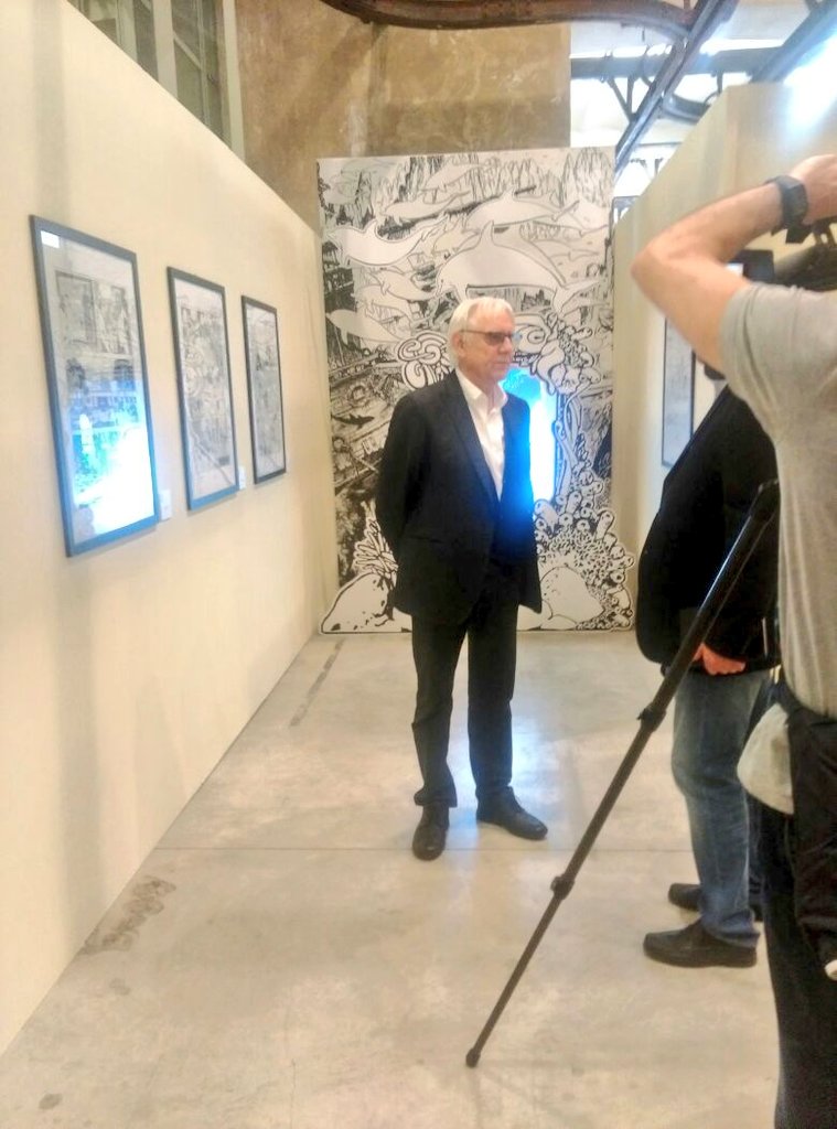 museiincomune's tweet photo. Il maestro dell'eros #MiloManara presenta alla stampa l'eccezionale mostra #MACROmanara alla Pelanda - #MACROtestaccio https://t.co/XC3Mypg2sd