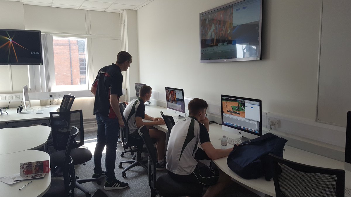 AKS Sport tweet media