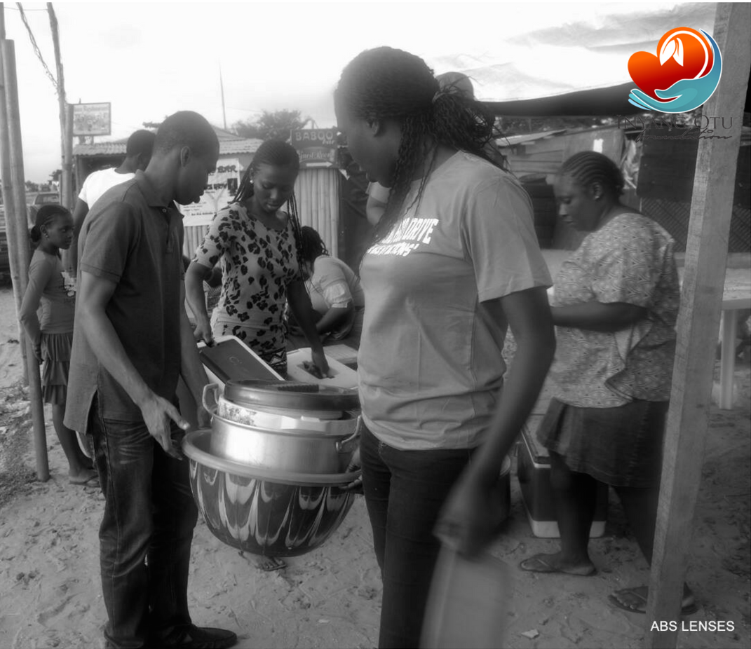 I02Foundation's tweet photo. We would hold hands together in helping children conceive their dreams.
-Chinonye J. Chidolue
#InyangOtuFoundation #InyangsFoodDrive #May27 https://t.co/QqGGjaUfr4