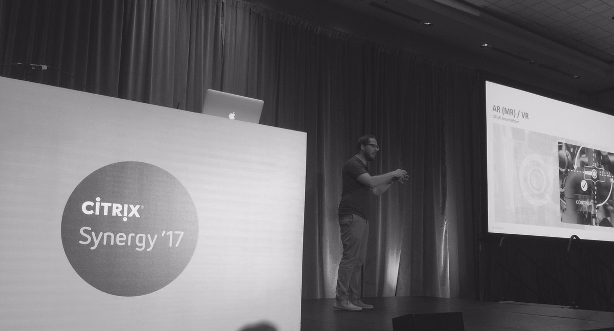 melissadpereira's tweet photo. .@tberger80 rocking the #syn132 session, showcases mixed reality, virtual reality and augmented reality #AI #citrixsynergy #futureofwork https://t.co/1uLknkTraH