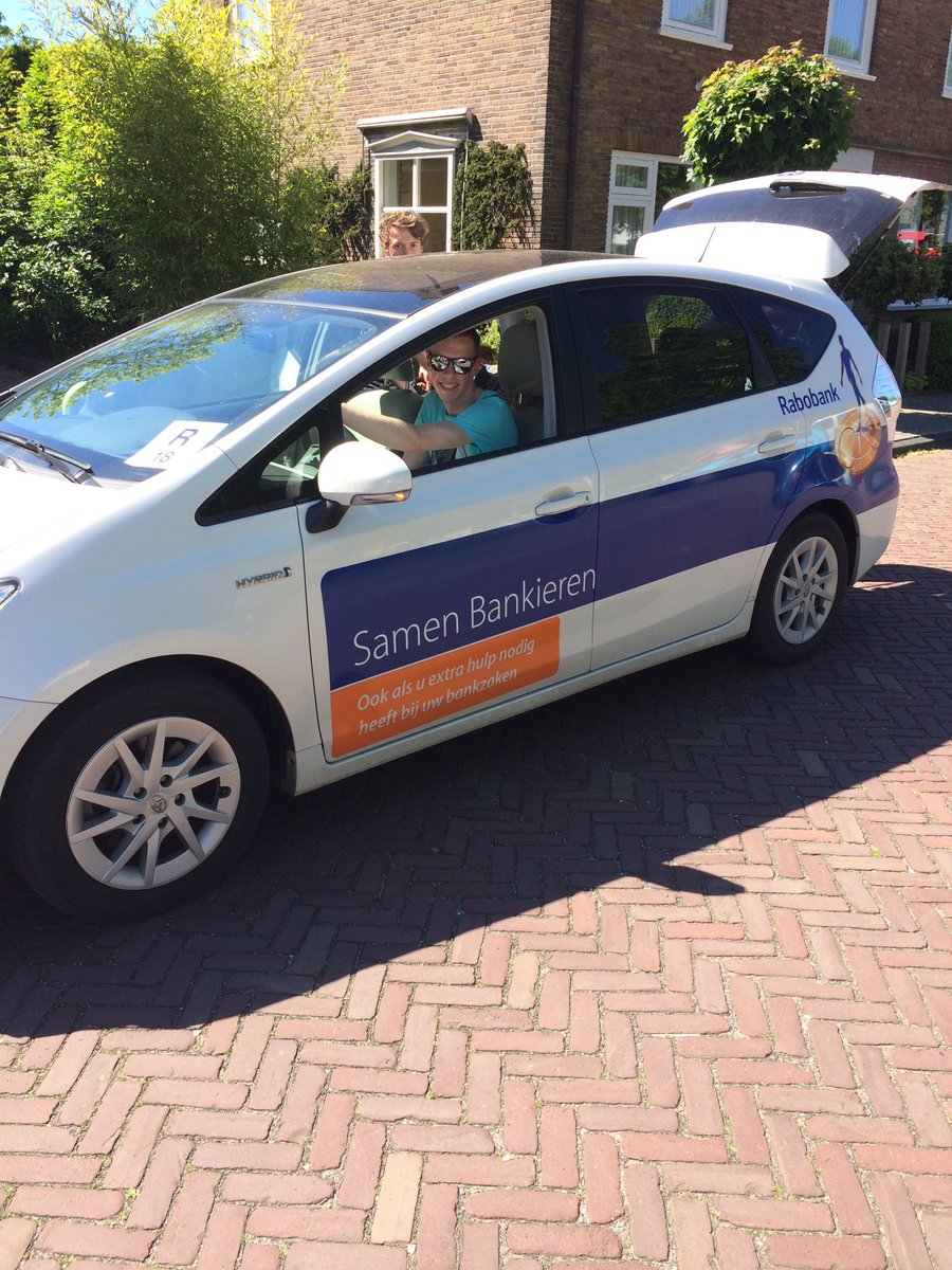 68ABS's tweet photo. Nieuw! Alle etappes #Meertour dit jaar vastgelegd door filmploeg. Veel succes chauffeur @RobertSchoen!#rabosponsort @rabokvnh natuurlijk 😉 https://t.co/FkHjDIlduC