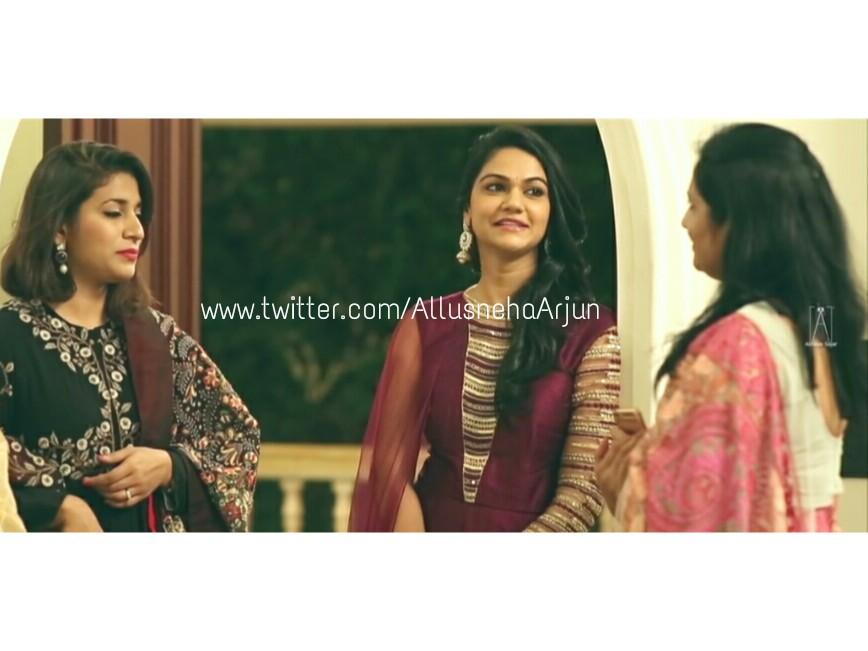 AllusnehaArjun's tweet photo. Sneha at one of Sreeja's wedding event! ❤ https://t.co/X1Kn4XyvTD