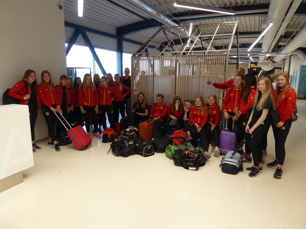 Hello Solna &amp; @lennartjohanssontrophy - here we come !!! ⚽️⚽️⚽️ #lennartjohanssonacademytrophy #ljat #vjs #vjst03 #starsoftomorrow