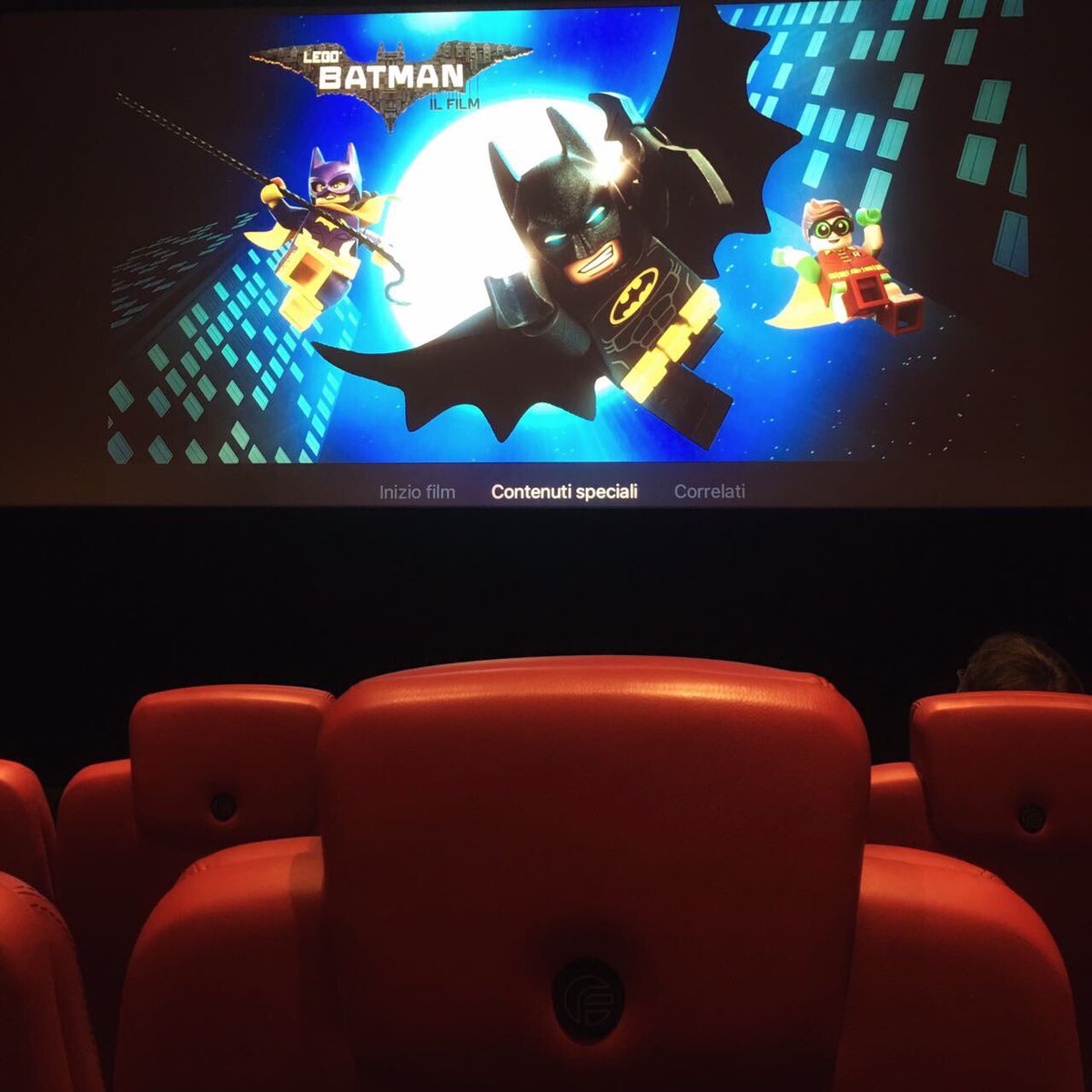 filastrocche's tweet photo. Eccoci! #LEGOBatmanILFILM #WarnerDIGITAL @WarnerBrosIta #digitaldowload https://t.co/TqE8BeUaYd