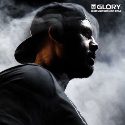 元k 1ファイターでバダ ハリとも対戦したことのあるエジプトにルーツを持つオランダ人のヘスディ ゲルゲスがベラトールでmmaデビューするも良いところなくて負けを喫してしまう Togetter