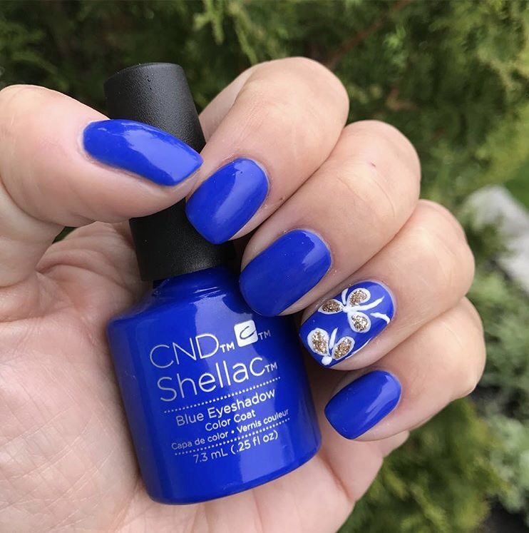 nailsbylaura's tweet photo. "Blue Eyeshadow" 💙 by @cndworld @cndcanada @cndquebec
#cndworld #cndcanada #cndquebec #cndshellac #montrealnails #Mtlnails #nailsbylauranaps https://t.co/AK7aiakr85