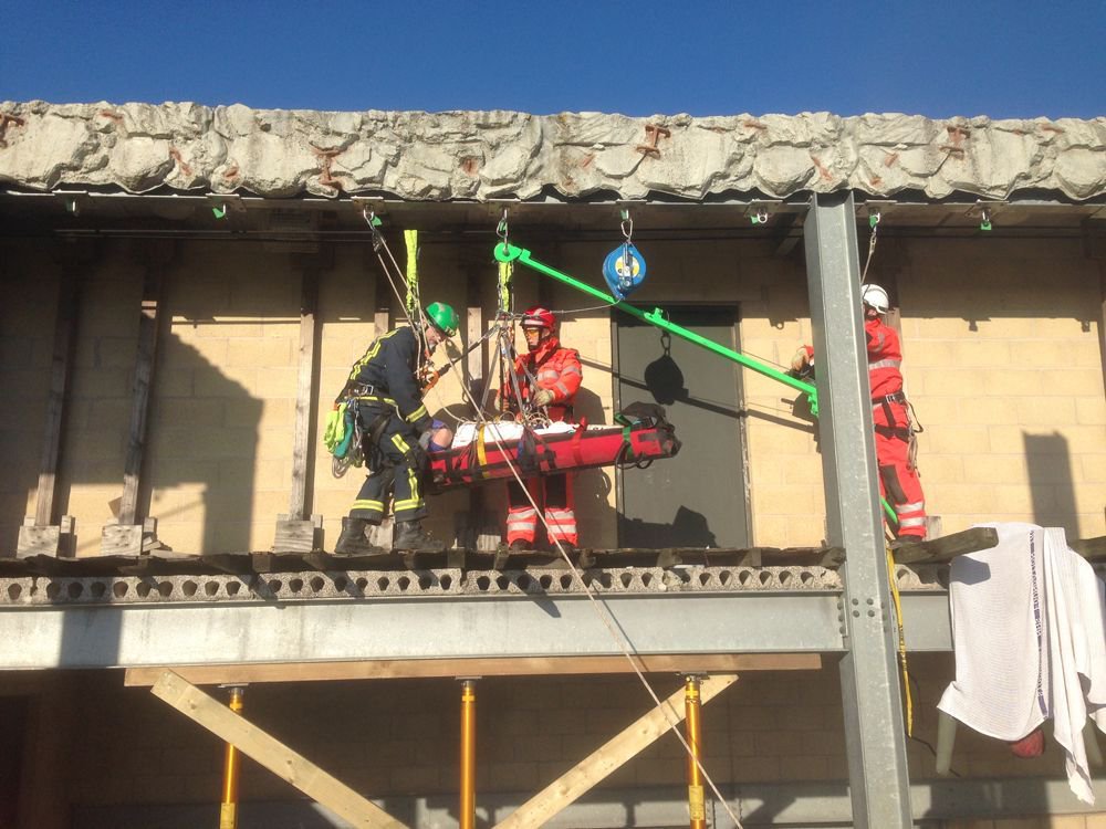 NARU_org's tweet photo. NARU is responsible for national coordination of Interoperable #Ambulance Capabilities - https://t.co/qJcphSKh0W | #UKHART #USAR #CBRN #MTFA https://t.co/dxMLJvB0VY