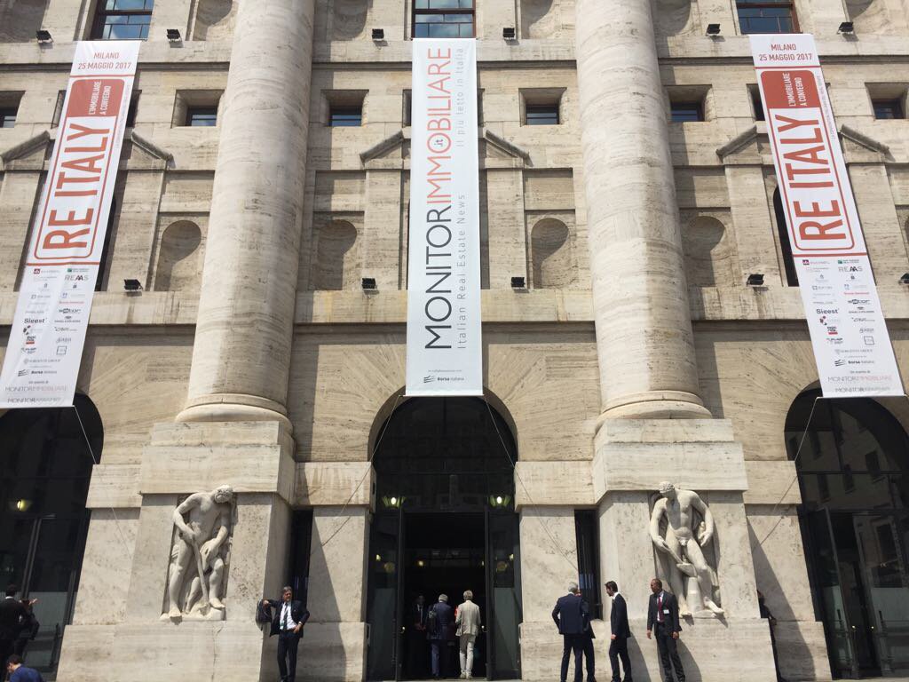 vpsitalia's tweet photo. #ReItaly Great to be here !! https://t.co/PVC0q8BZpn