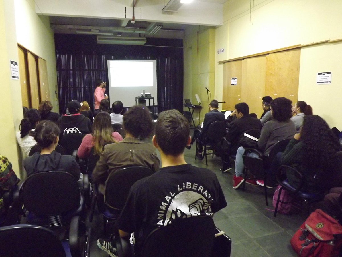 samuelquinto's tweet image. Palestra #professionalevolution na Faculdade Paulista de Artes @fpa medium.com/@samuelquinto/… #samuelquinto #improvisaremuitofacil #jazz