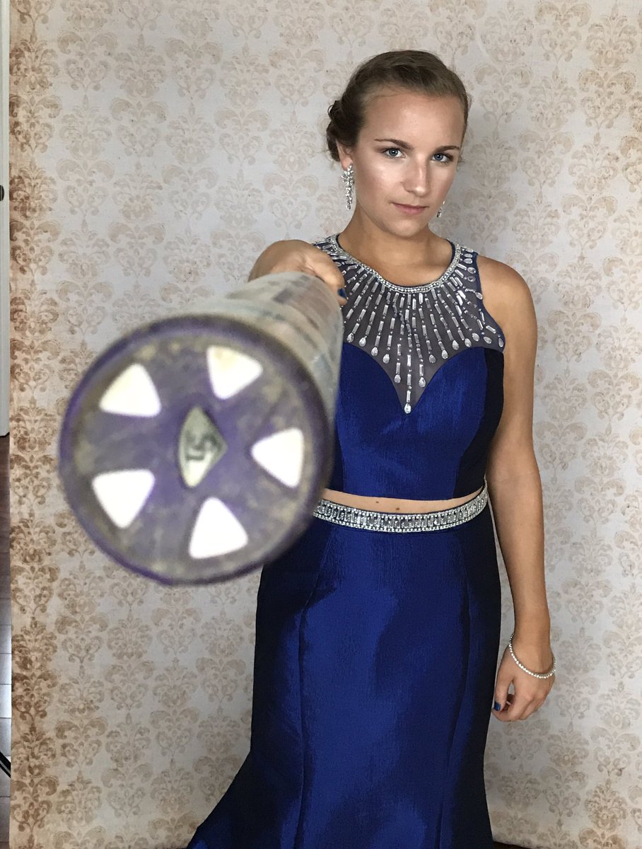 dc5tom's tweet photo. I can hit in this dress #GoMAIDS #TWPprom https://t.co/aNXEj9RC98