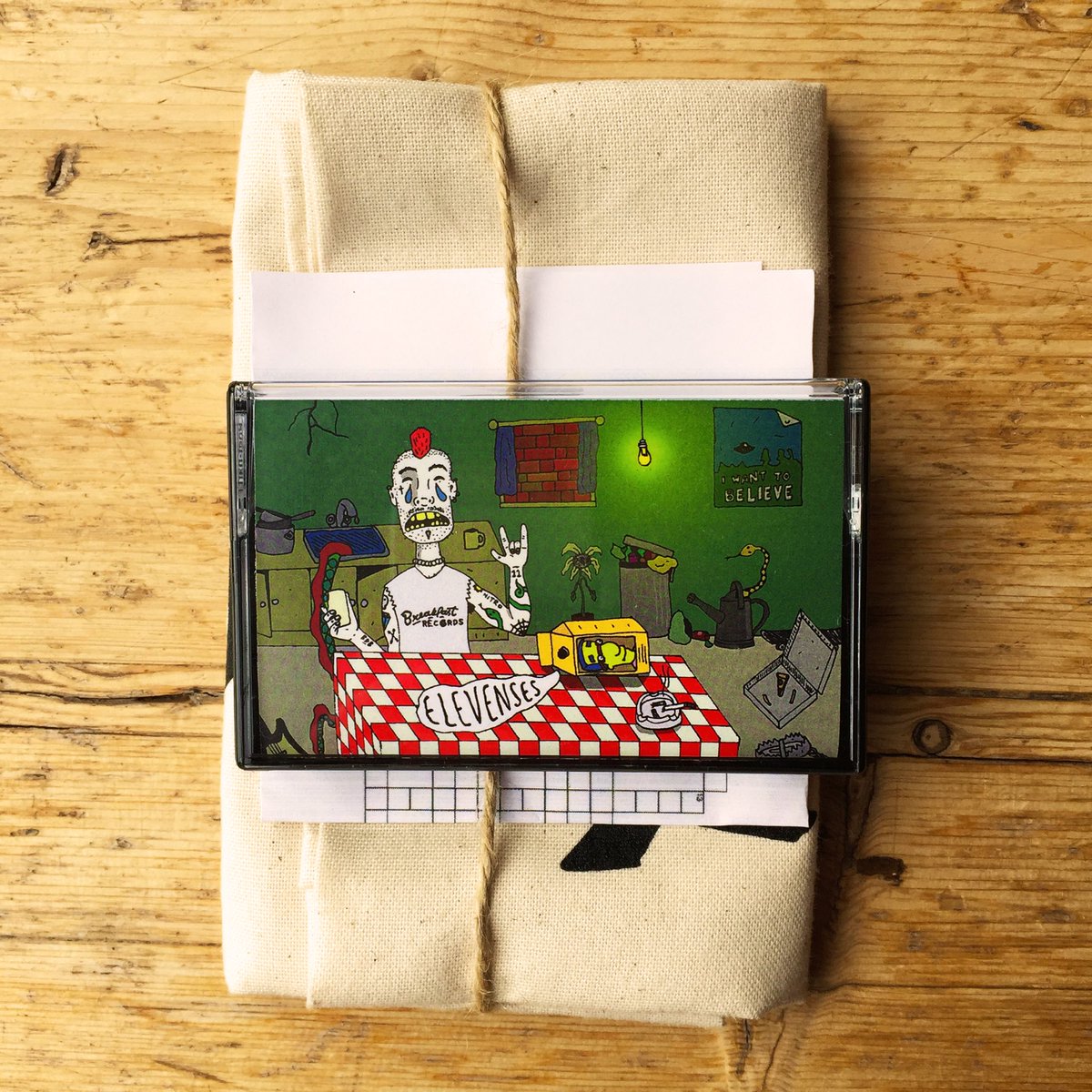 Missed your copy of the Elevenses bundle last weekend? Received windfall from numerous sound investments?

breakfastrecords.co.uk/product/eleven…