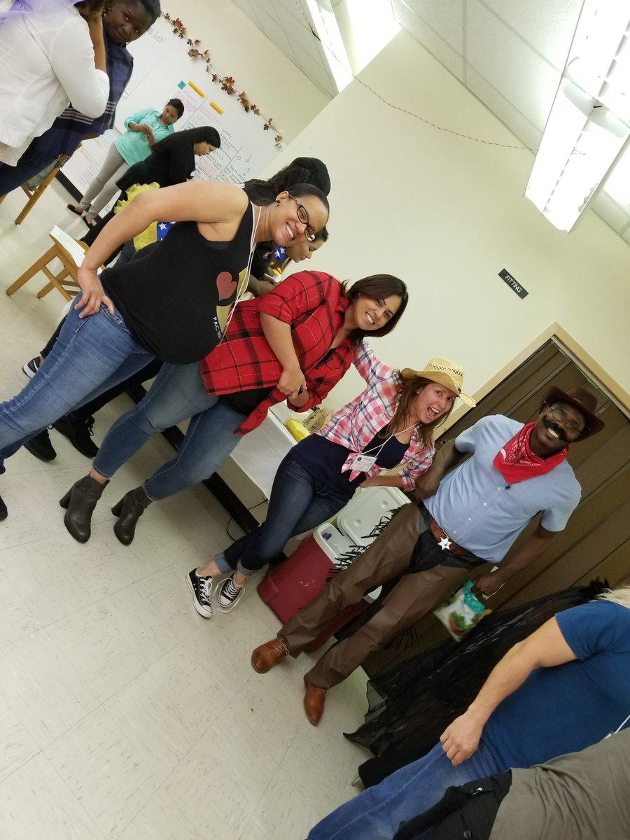 TerrilenD's tweet photo. #Seasonofcollaboration https://t.co/FLi387qpVh