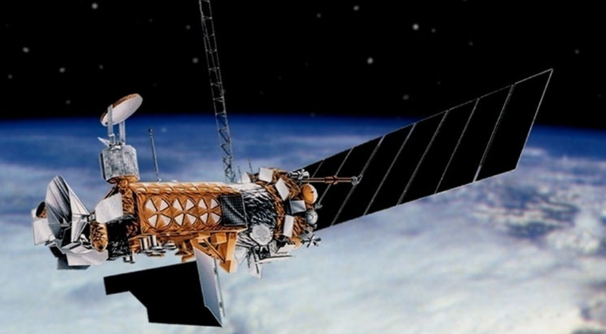 US #Arctic sea ice extent satellites are about to die, no feasible replacements until 2022. My latest for <a href="/mongabay/">Mongabay</a>. news.mongabay.com/2017/05/as-arc…