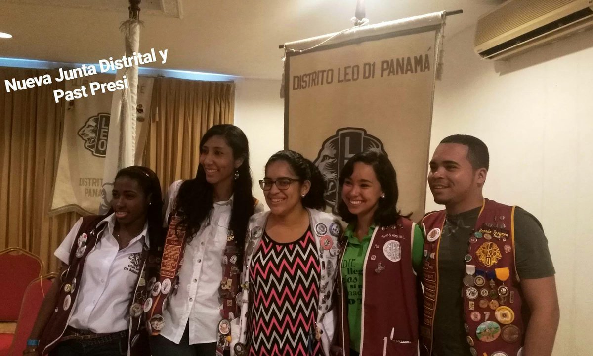 LeosDelDorado's tweet photo. Felicidades a la Nueva Junta Directiva Distrital 💪🦁 #ENL2017 #LeosDelDorado https://t.co/Ifsxu6usHb