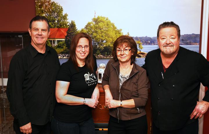 OntarioEast's tweet image. Desire to bring quality cuisine propels Mallorytown’s Landing Restaurant and Trattoria! #OntarioEast ow.ly/kATa30c2tBj