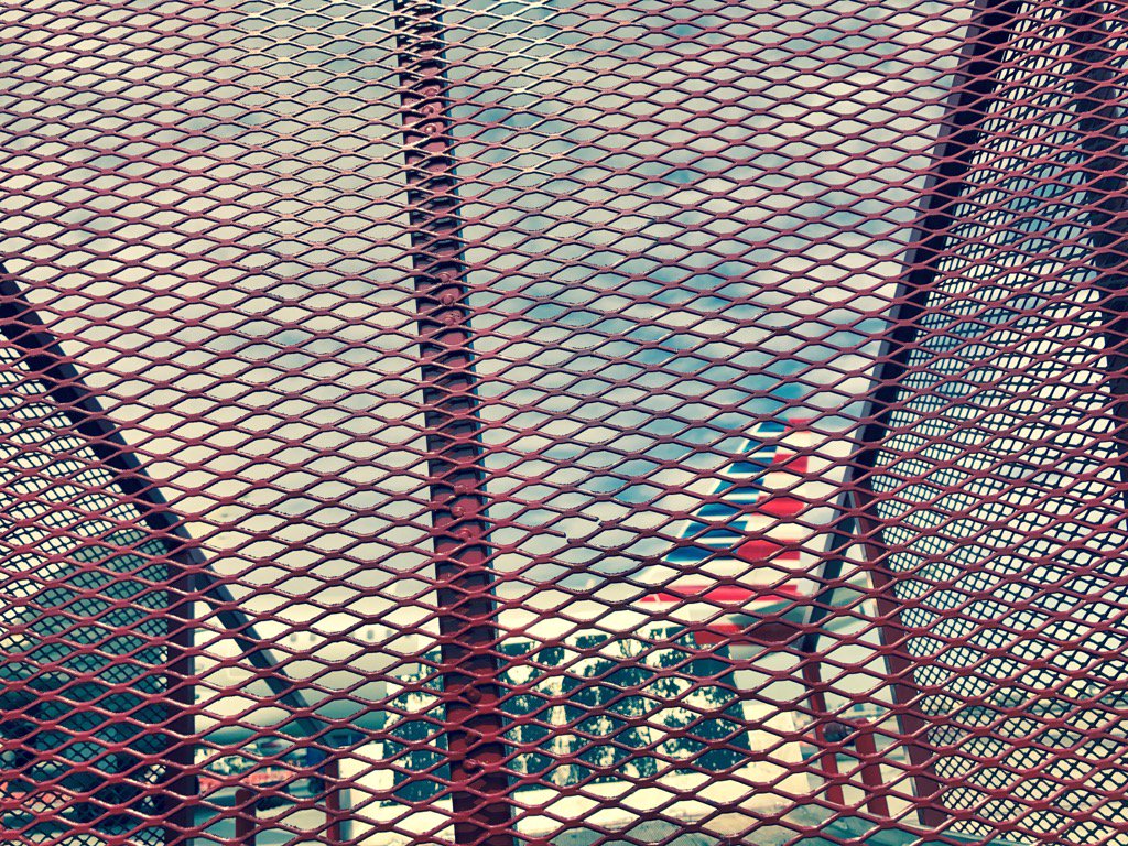 rafi602's tweet image. And now, for something #completelydifferent