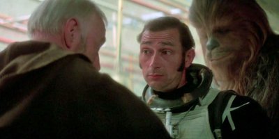 MeloVader916's tweet photo. @GeekandSundry @OriginalFunko @starwars This smooth operator just points...and you know.
#Boshek https://t.co/h0KYXlHb9P