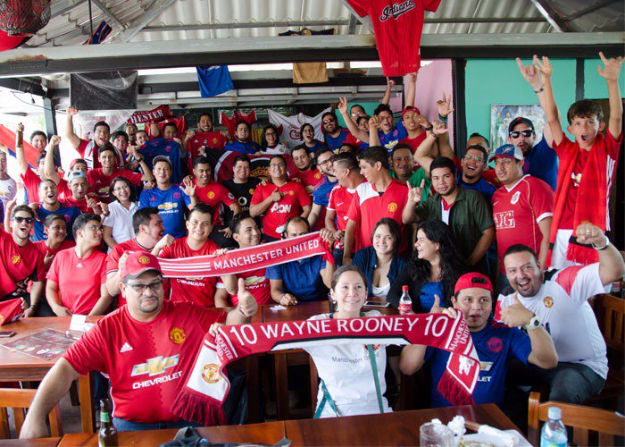 RedDevilsNicas's tweet photo. Así se vivió la celebración de obtención de #UEL en Nicaragua. #RedDevilsNicas 
@ManUtd_Es @Mr7ManUnited @PauFresneda @MUFCSphera @ManUtdLA https://t.co/BwBlv8sQSp