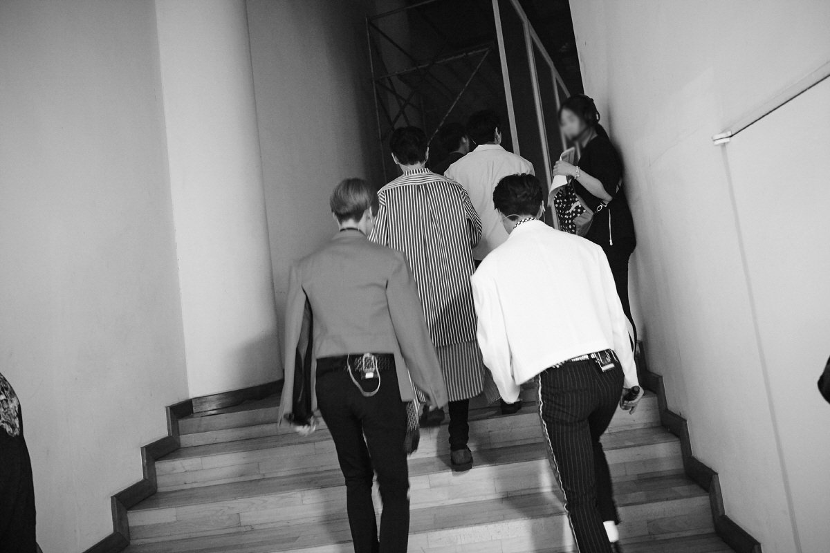 TSWMFanclub's tweet photo. Fotos tomadas el 21 de mayo con el brillante #SHINee 💎 #9aniversario #SHINeeDay #SHINe9DAY #9파티 #굿파티 #525
Cr.SHINee Vyrl
#9YearsWithSHINee https://t.co/1NRrUi6kqX