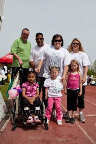 Centreforchild's tweet photo. Early rate extended for our Run Walk &amp; Roll! Join us June 4 at Bear Creek Park! #TBT https://t.co/j6PJL3PDxM https://t.co/DzYnhPljjg