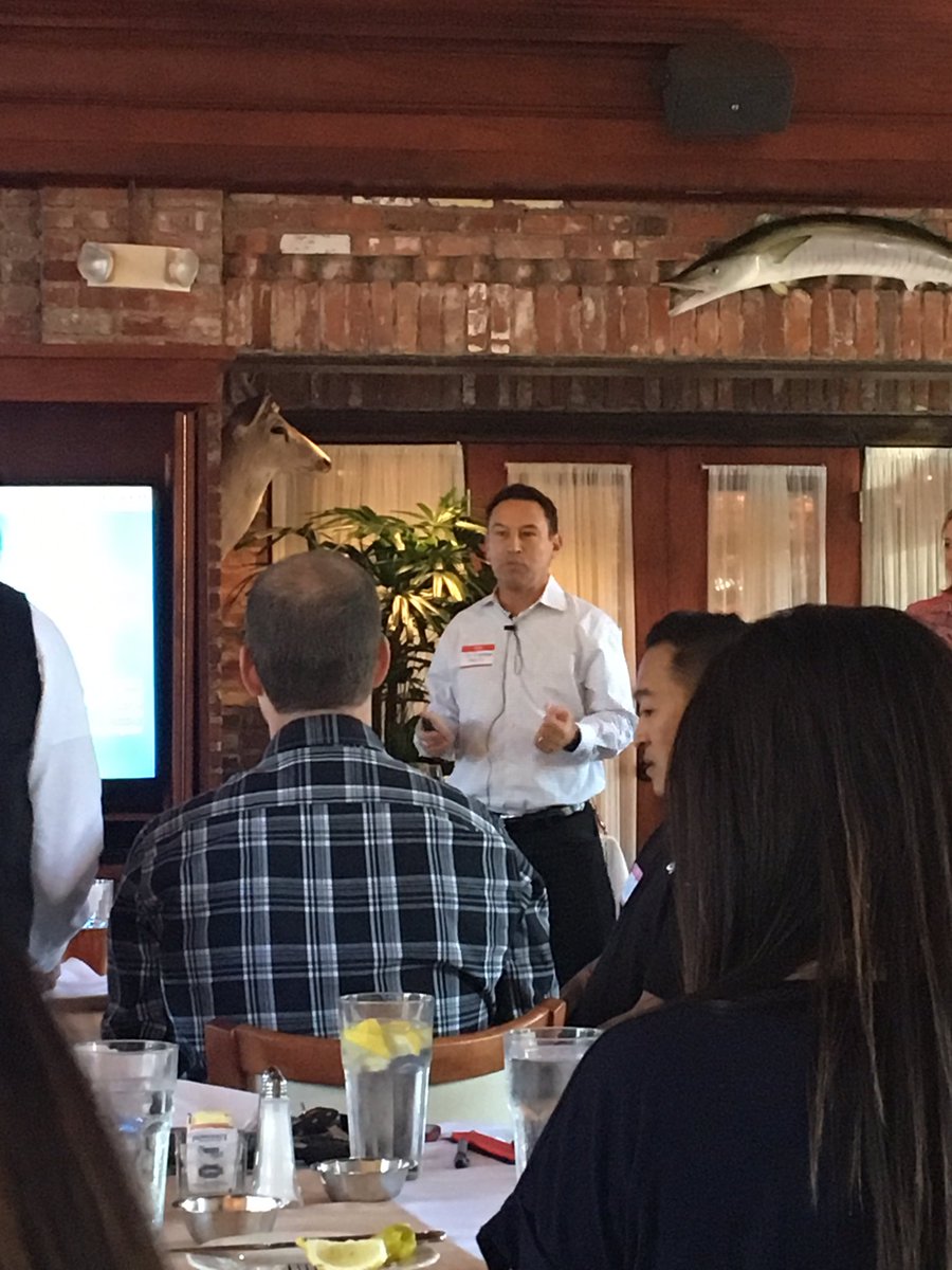 tonihavlik's tweet photo. @jimschnyder #SourceConDallas rapid fire time! 🔥 #Avature https://t.co/XrEJguIBNu
