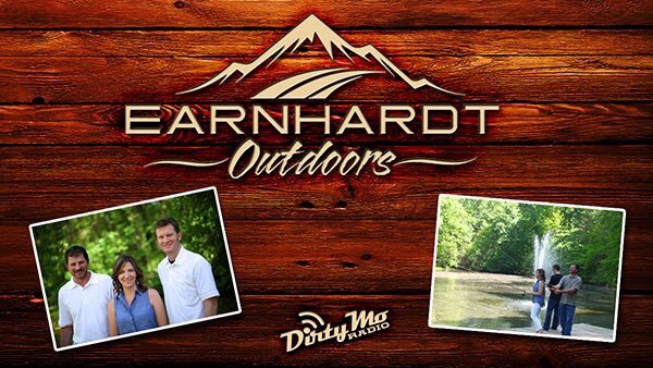 DirtyMoMedia's tweet photo. Back by popular demand after his debut on the @DaleJr
Download... Uncle Robert Gee on this @EarnhardtOutdrs podcast!
https://t.co/B2xYALvyT7 https://t.co/N5fJwzwwKW
