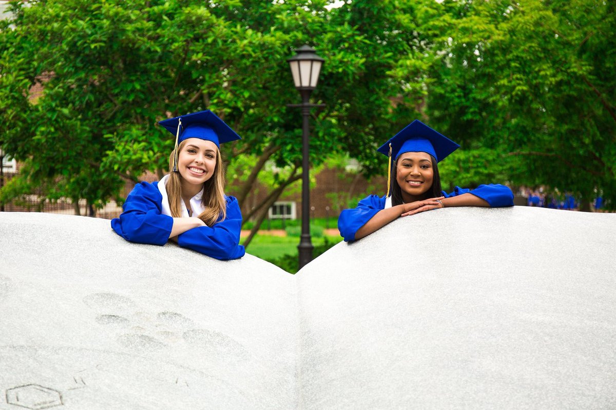 Rebecca Windsor tweet media