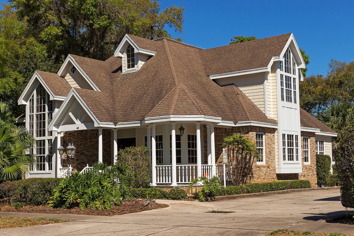 alachualibrary's tweet photo. Is this the year for a π ? Get financial tips for planning, buying, and selling a home from @bosshardt at #ConeParkLibrary today 4:30PM https://t.co/C0rGXe9bUz