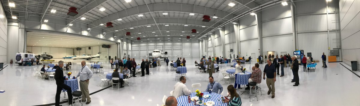 FlightstarCMI's tweet image. It's official! We cut the ceremonial ribbon last night to officially open our Hangar 10 facility. Thanks to all that attended #2many2name