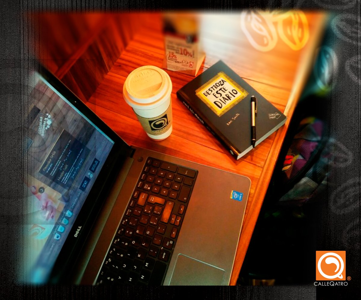 CALLEQATRO's tweet photo. ¡La combinación perfecta! #café #libros #CALLEQATROCafeteria #coffeeholic https://t.co/Bq3xemvWG0